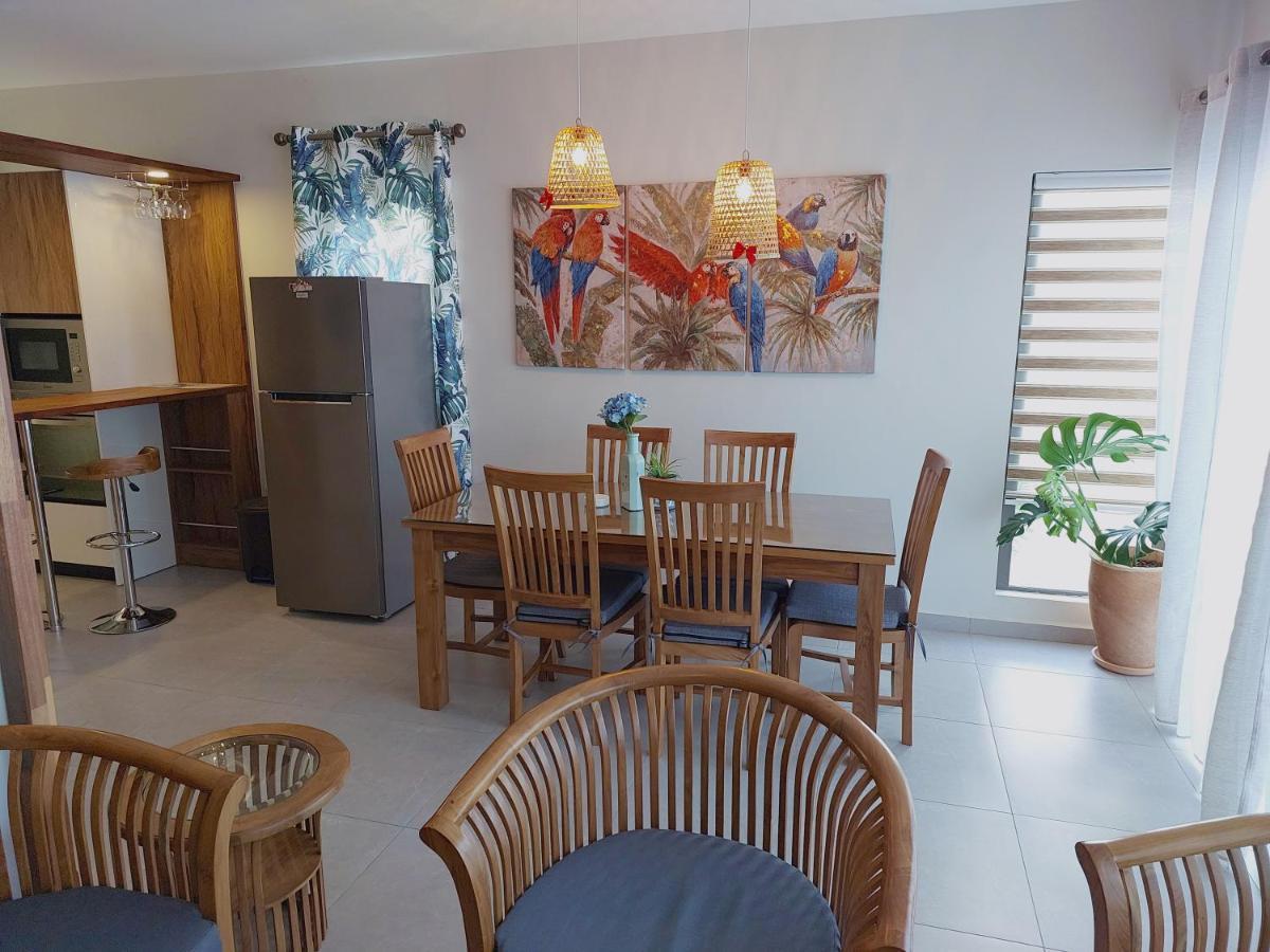 Golden Square Villa & Private Pool Flic en Flac Ngoại thất bức ảnh