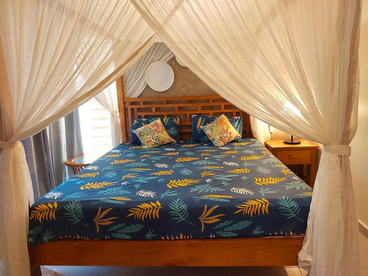 Golden Square Villa & Private Pool Flic en Flac Ngoại thất bức ảnh